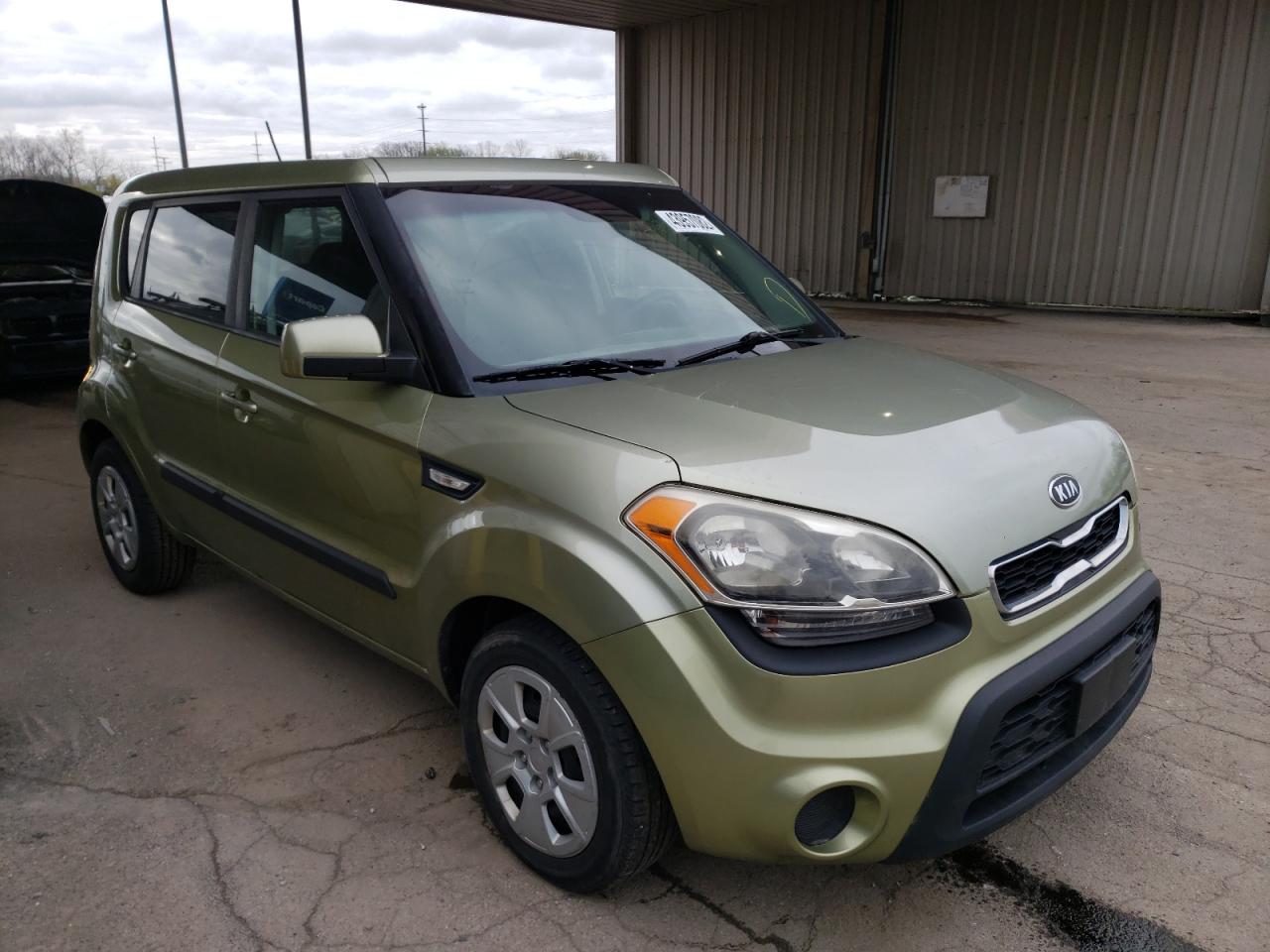 KIA SOUL 2012 with VIN KNDJT2A51C7389664 - Photo from auction