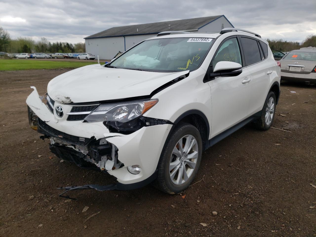 Photo 2 from auction – 2014 TOYOTA RAV4 LIMIT with VIN 2T3DFREV5EW184721