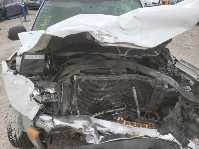 Photo 7 from auction – 2005 CHEVROLET SILVERADO with VIN 1GCEK19B05Z323560