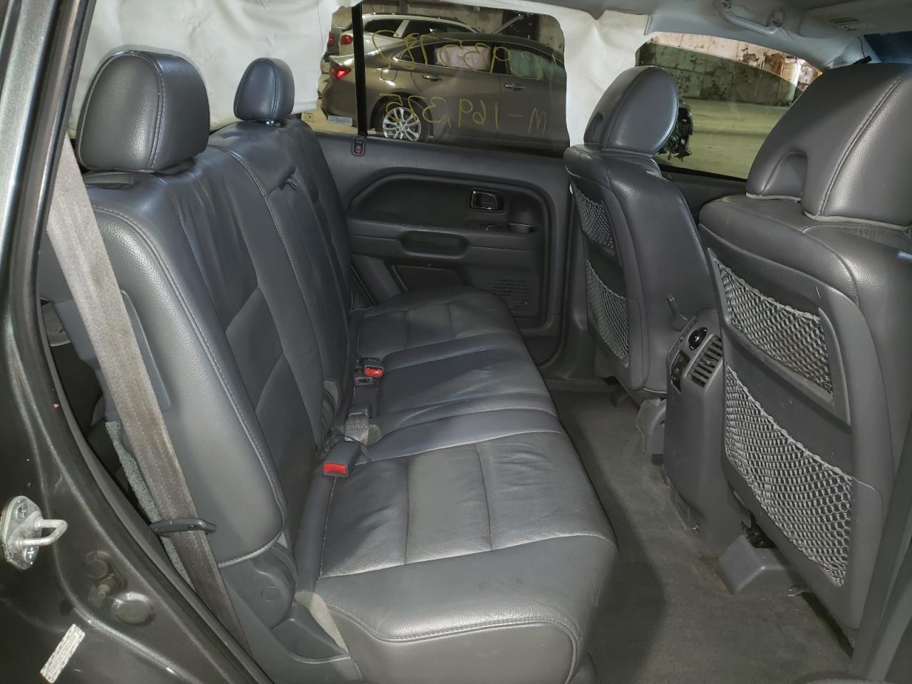 Photo 6 from auction – 2007 HONDA PILOT EXL with VIN 5FNYF18717B026904