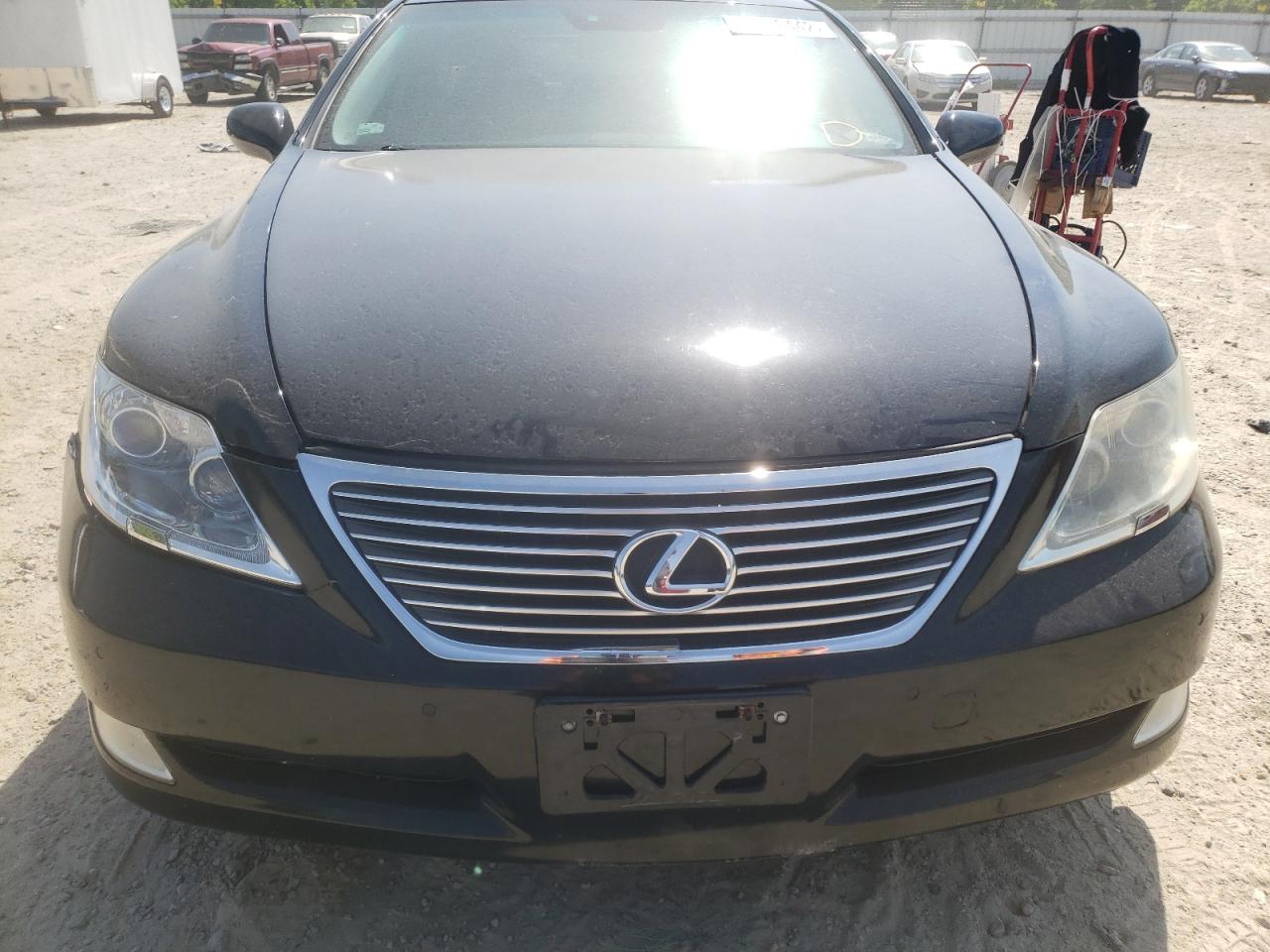 Photo 9 from auction – 2007 LEXUS LS 460 with VIN JTHBL46FX75005625