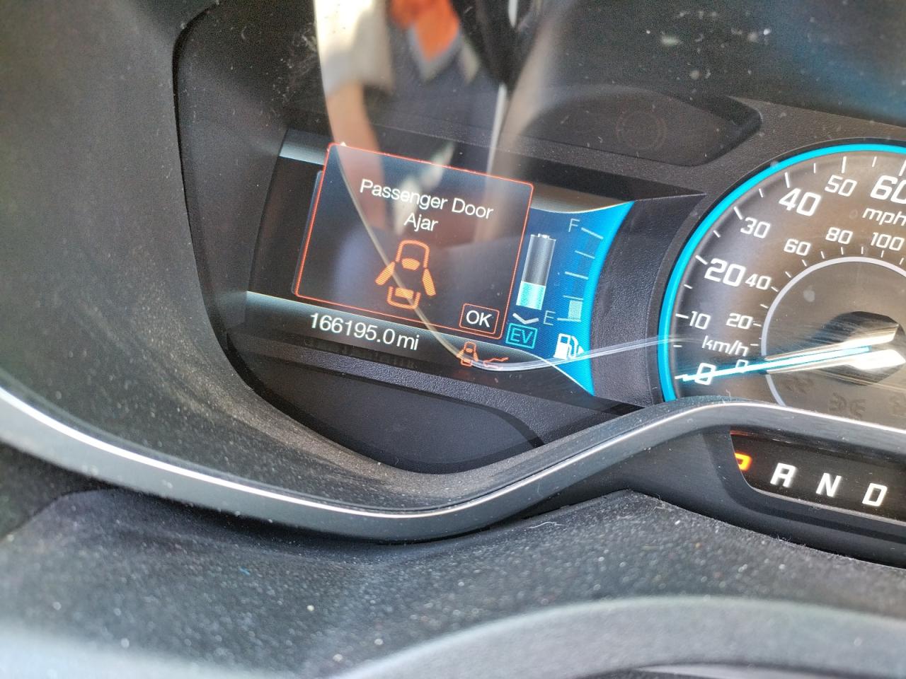 Photo 8 from auction – 2016 FORD C-MAX PREM with VIN 1FADP5CU1GL100051