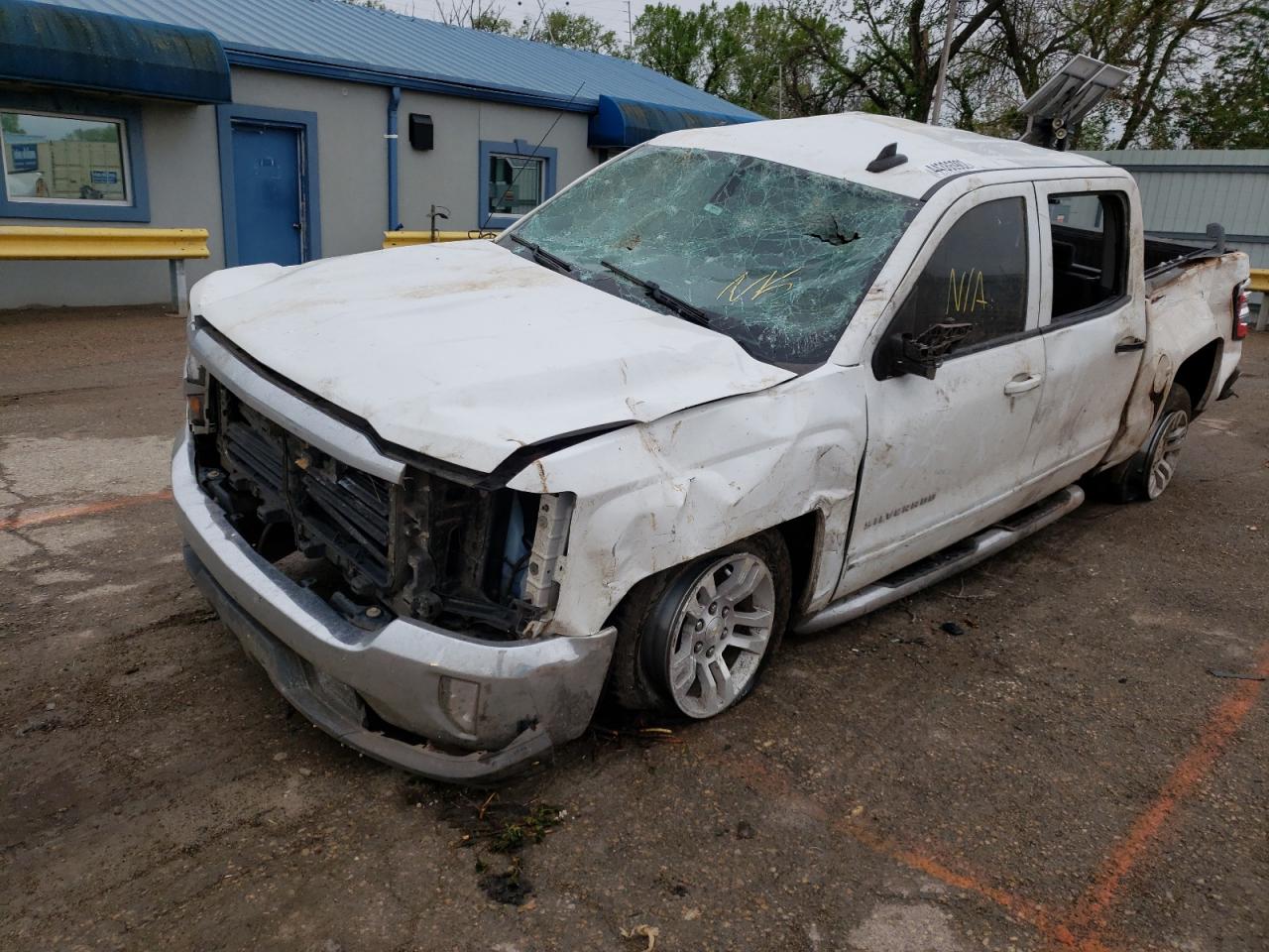 Photo 2 from auction – 2017 CHEVROLET SILVERADO with VIN 3GCPCREC8HG324883