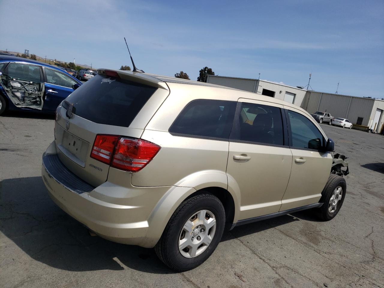Photo 4 from auction – 2010 DODGE JOURNEY SE with VIN 3D4PG4FB1AT210530