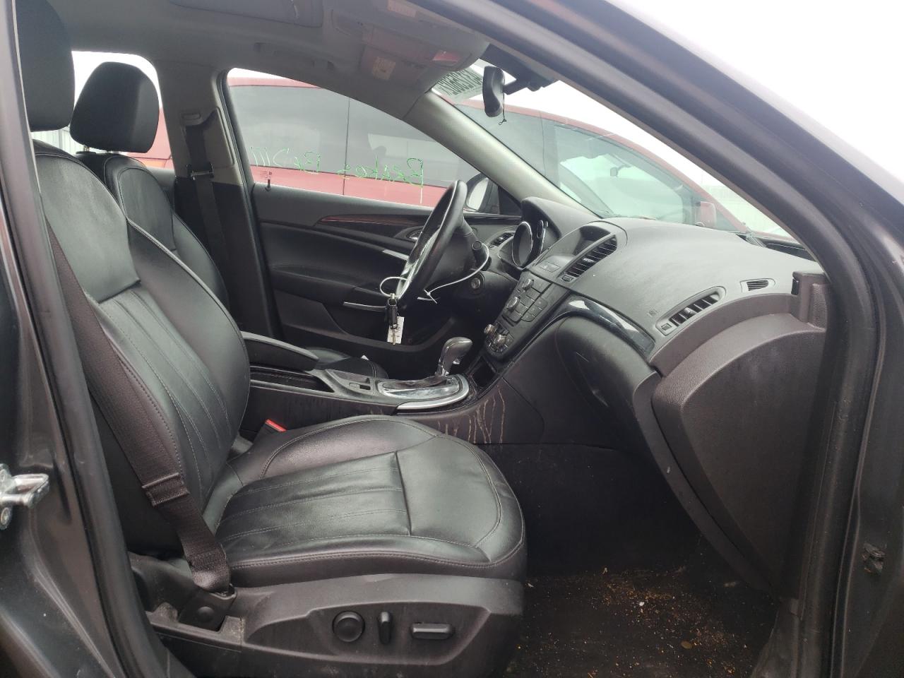 Photo 5 from auction – 2011 BUICK REGAL CXL with VIN W04GS5EC1B1065701