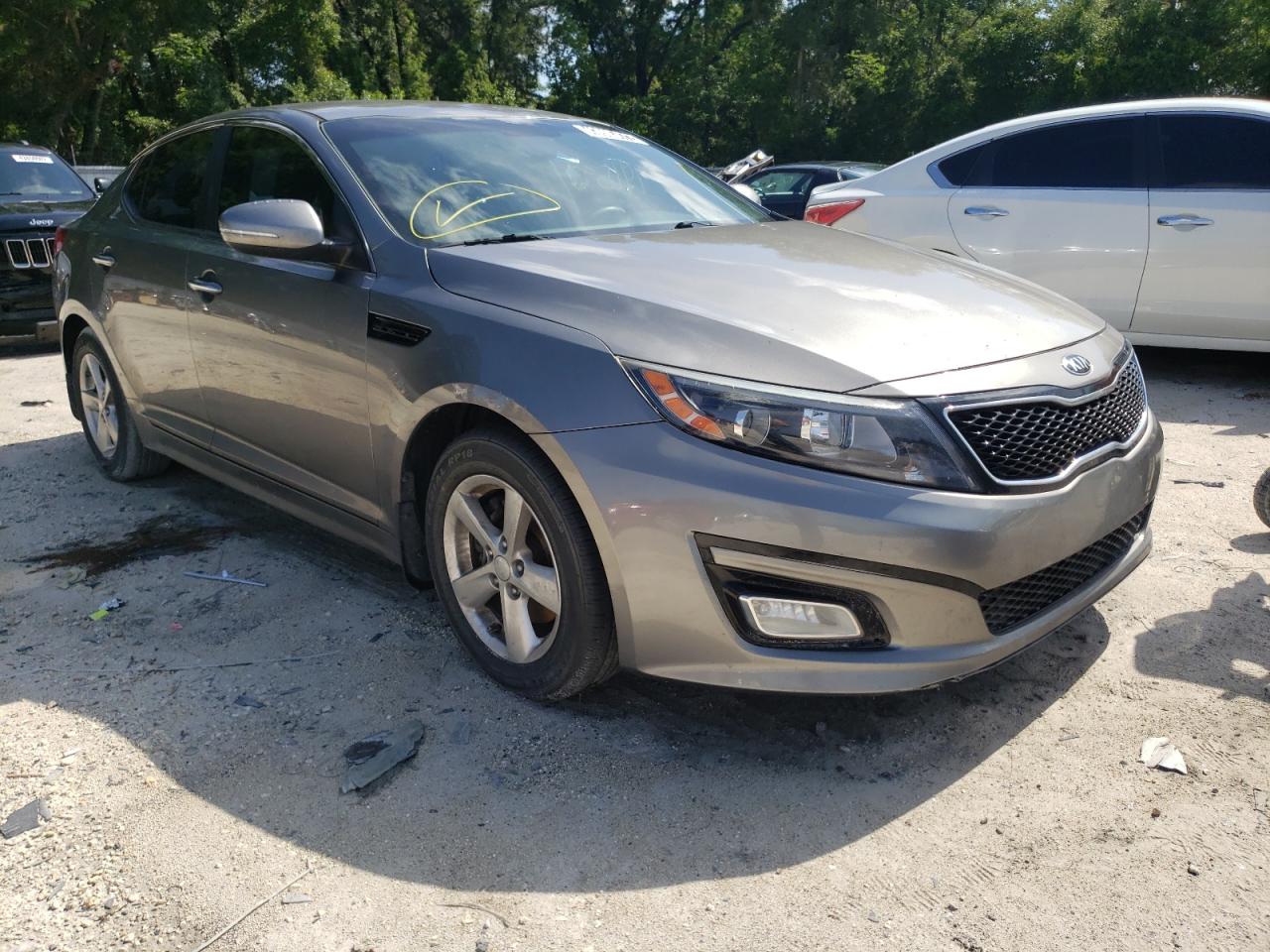 KIA OPTIMA LX 2015 with VIN 5XXGM4A77FG516479 - Photo from auction