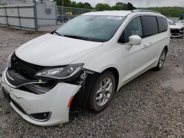 Photo 2 from auction – 2017 CHRYSLER PACIFICA T with VIN 2C4RC1EG0HR511770