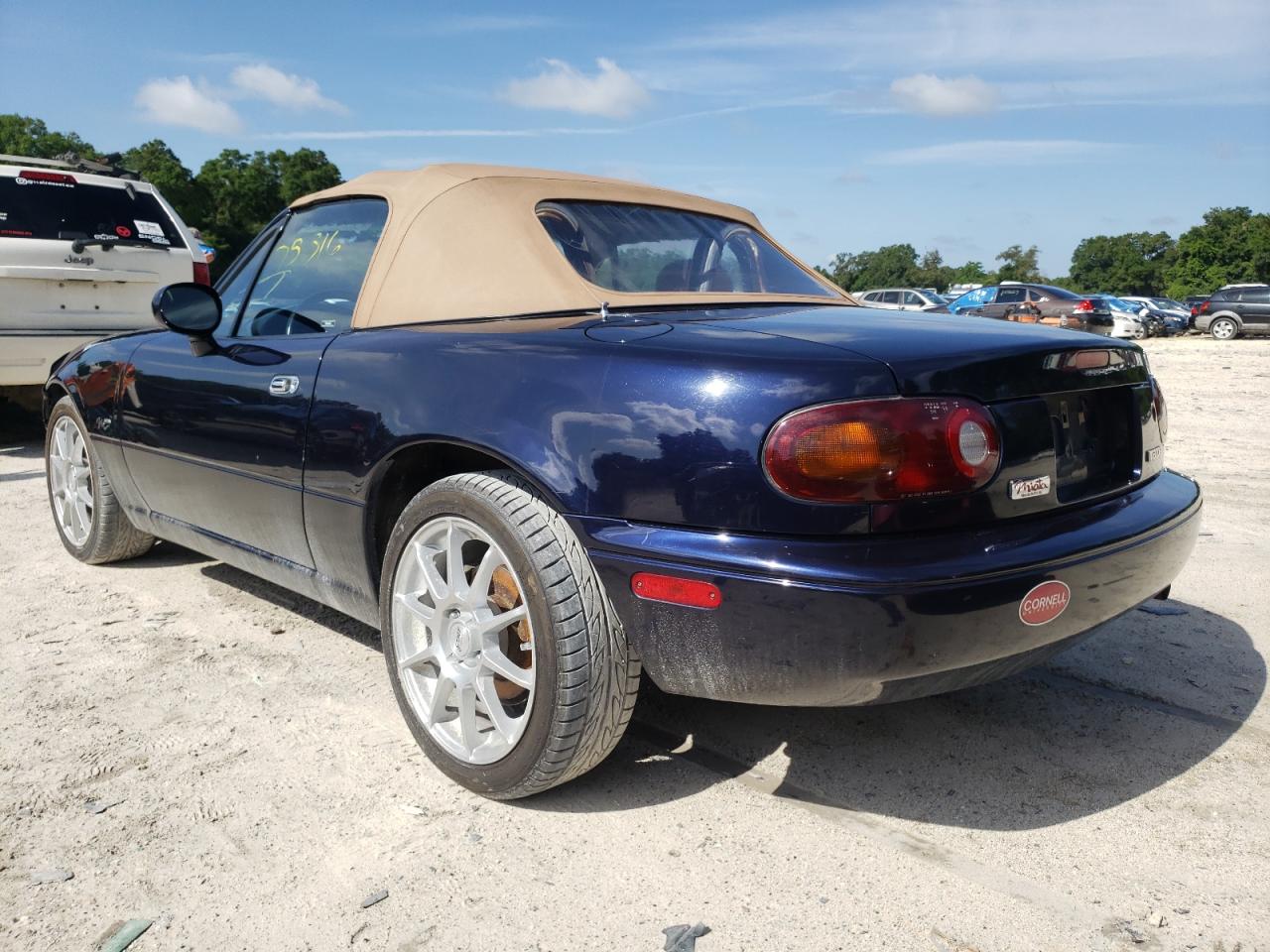 Photo 3 from auction – 1996 MAZDA MIATA with VIN JM1NA3539T0708937
