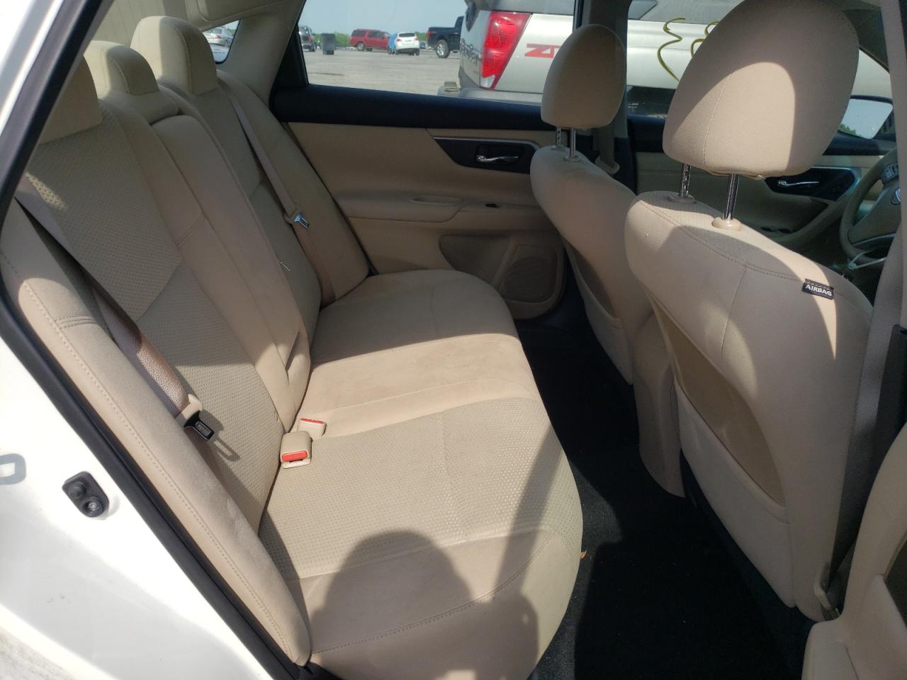 Photo 6 from auction – 2015 NISSAN ALTIMA 2.5 with VIN 1N4AL3AP1FN387569