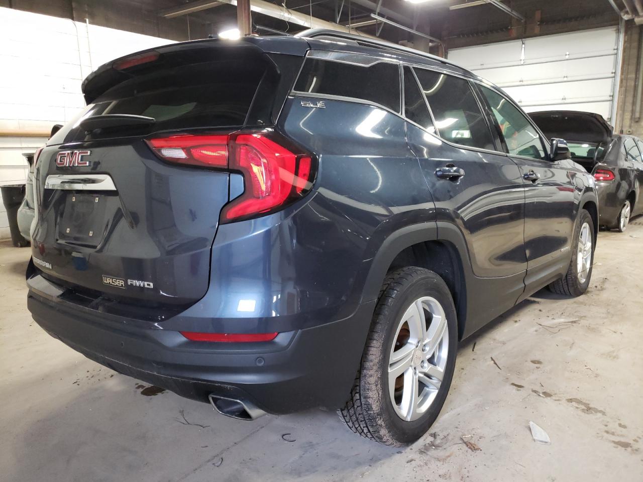 Photo 4 from auction – 2018 GMC TERRAIN SL with VIN 3GKALTEX0JL135135