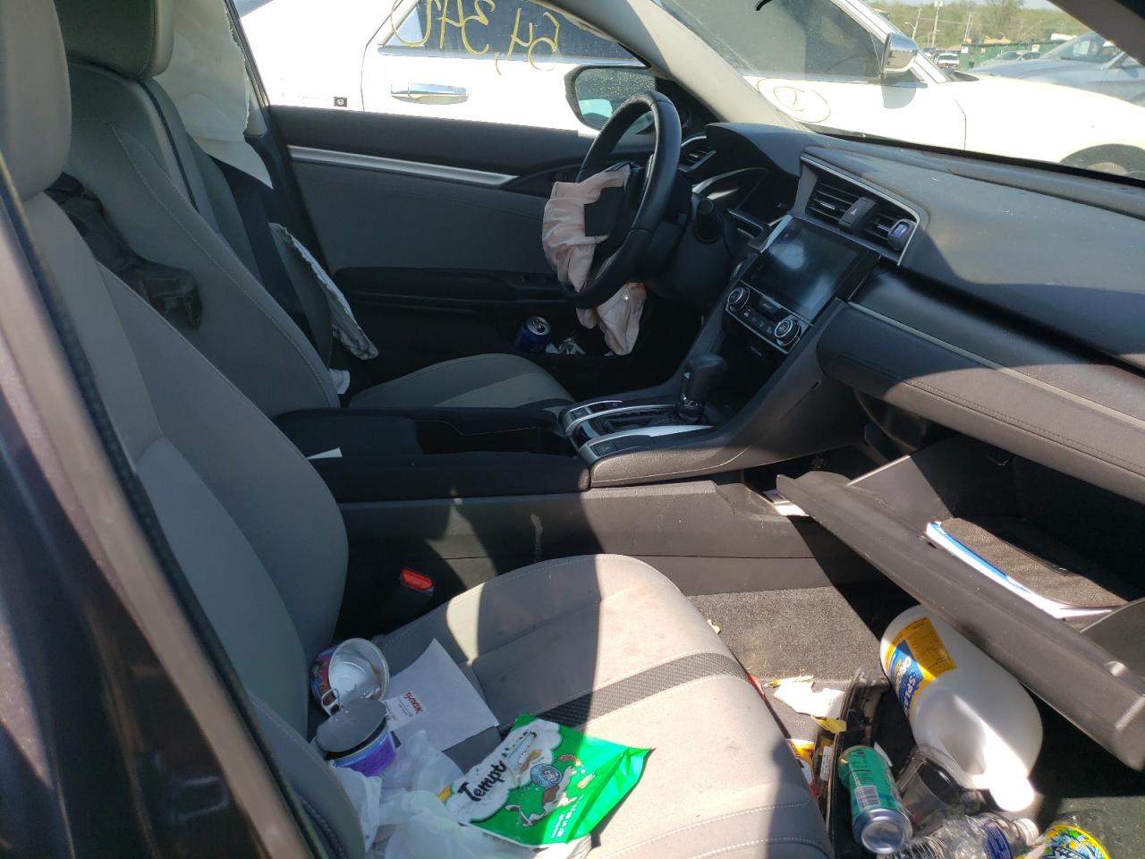 Photo 5 from auction – 2017 HONDA CIVIC EX with VIN 2HGFC2F79HH574722