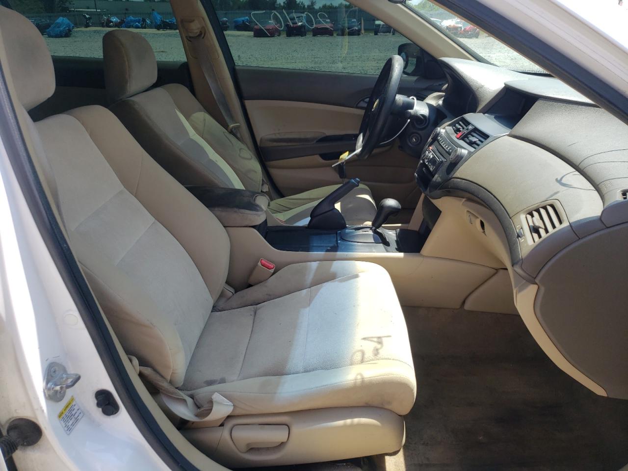 Photo 19 from auction – 2010 HONDA ACCORD LX with VIN 1HGCP2F3XAA075145