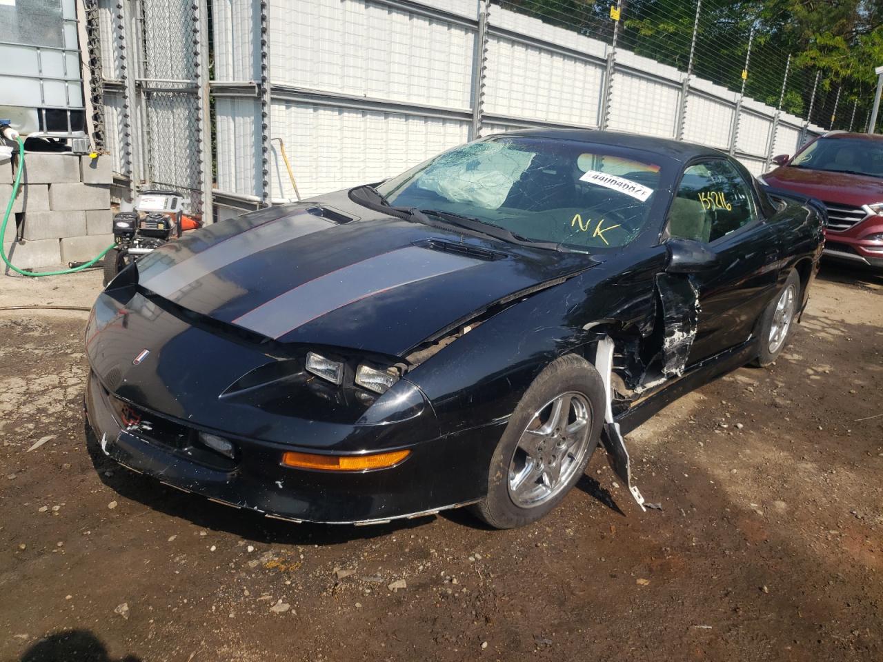 Photo 2 from auction – 1997 CHEVROLET CAMARO BAS with VIN 2G1FP22K6V2112543