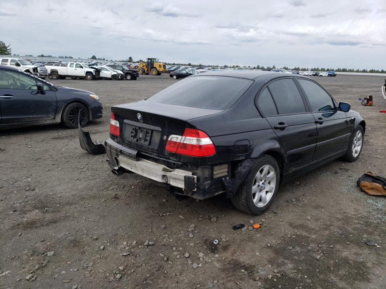 Photo 4 from auction – 2002 BMW 325 XI with VIN WBAEU33472PF68623