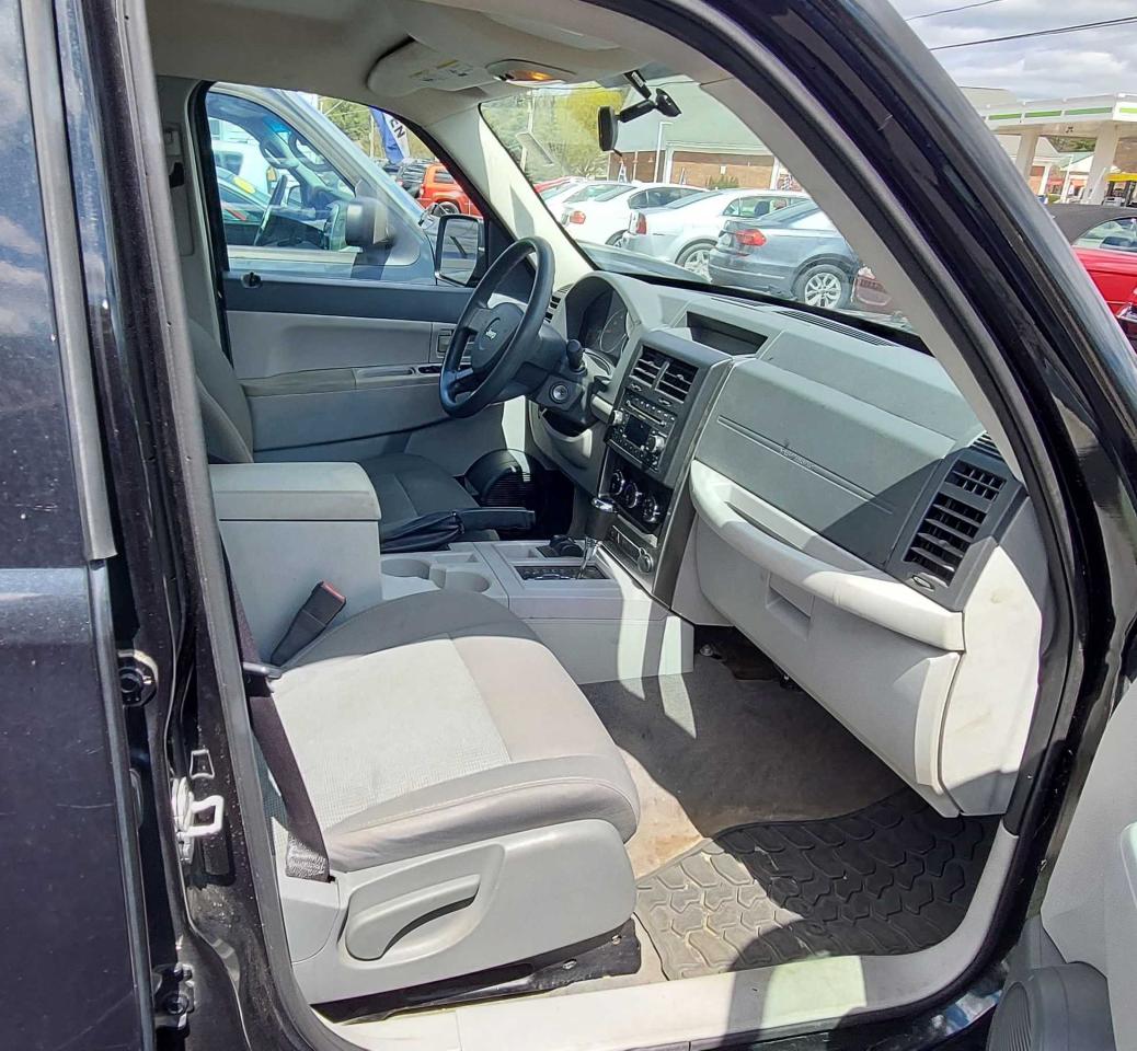 Photo 5 from auction – 2008 JEEP LIBERTY SP with VIN 1J8GN28K18W220895