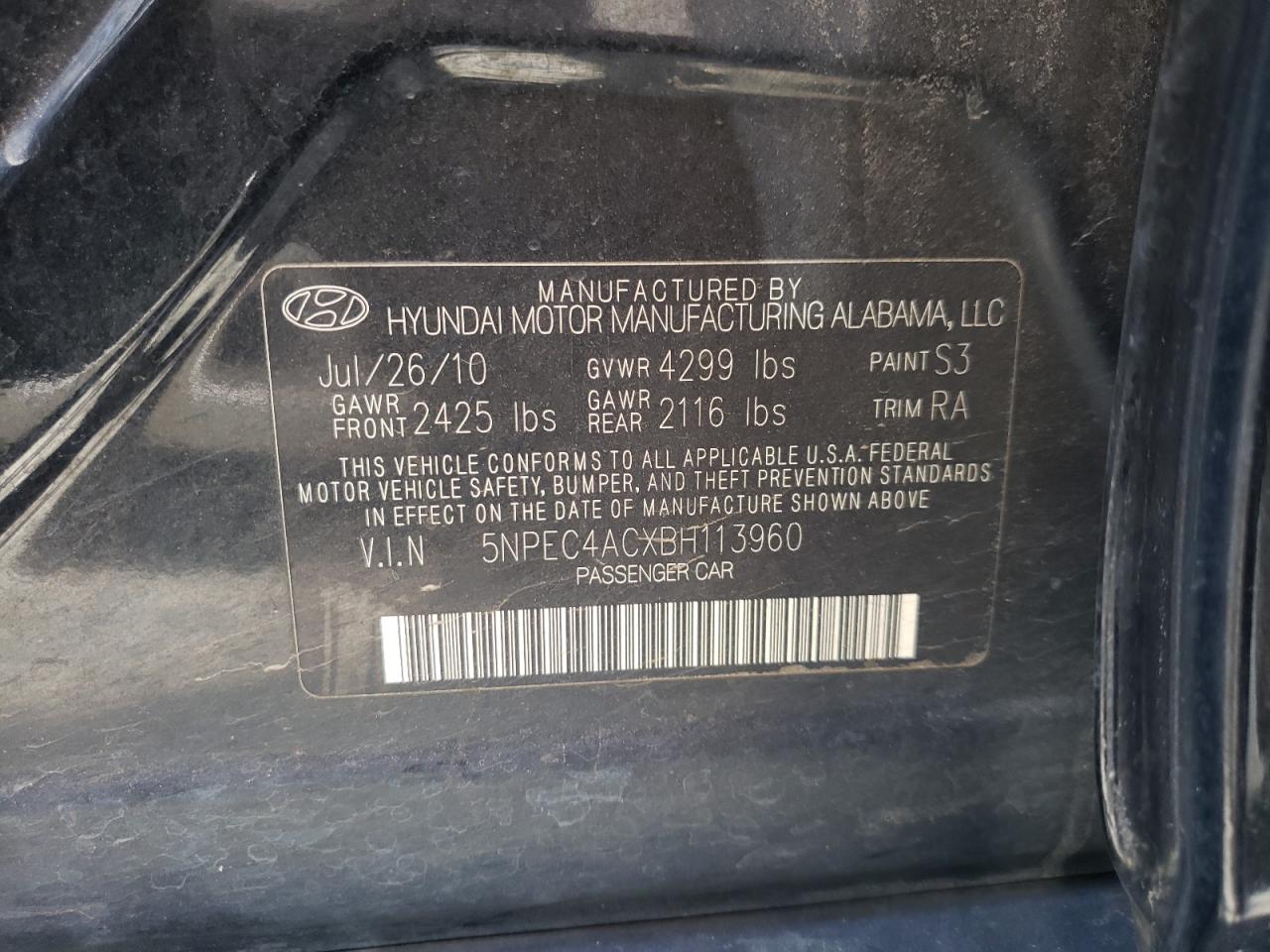 Photo 10 from auction – 2011 HYUNDAI SONATA SE with VIN 5NPEC4ACXBH113960