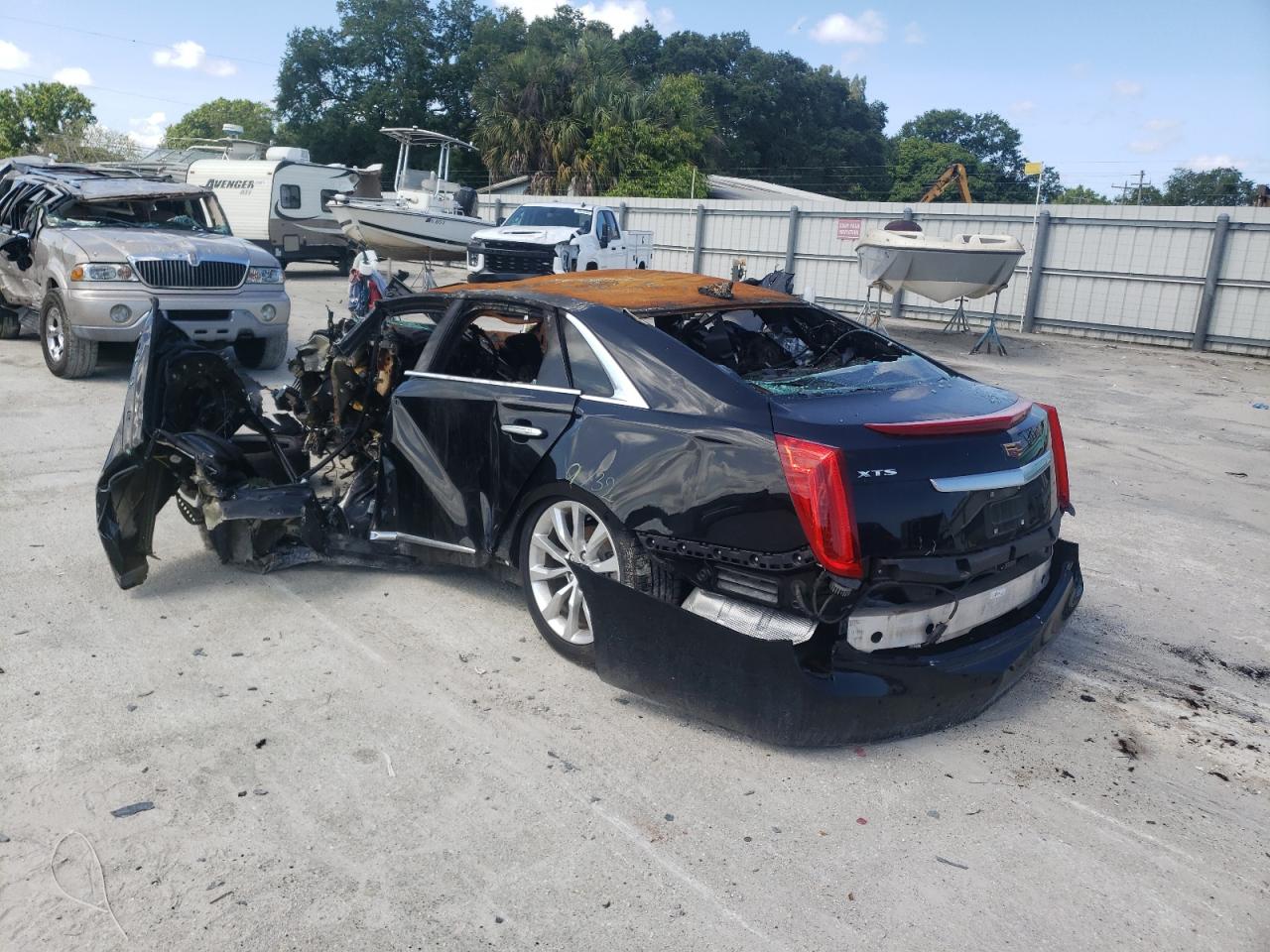 Photo 3 from auction – 2017 CADILLAC XTS LUXURY with VIN 2G61M5S32H9163069