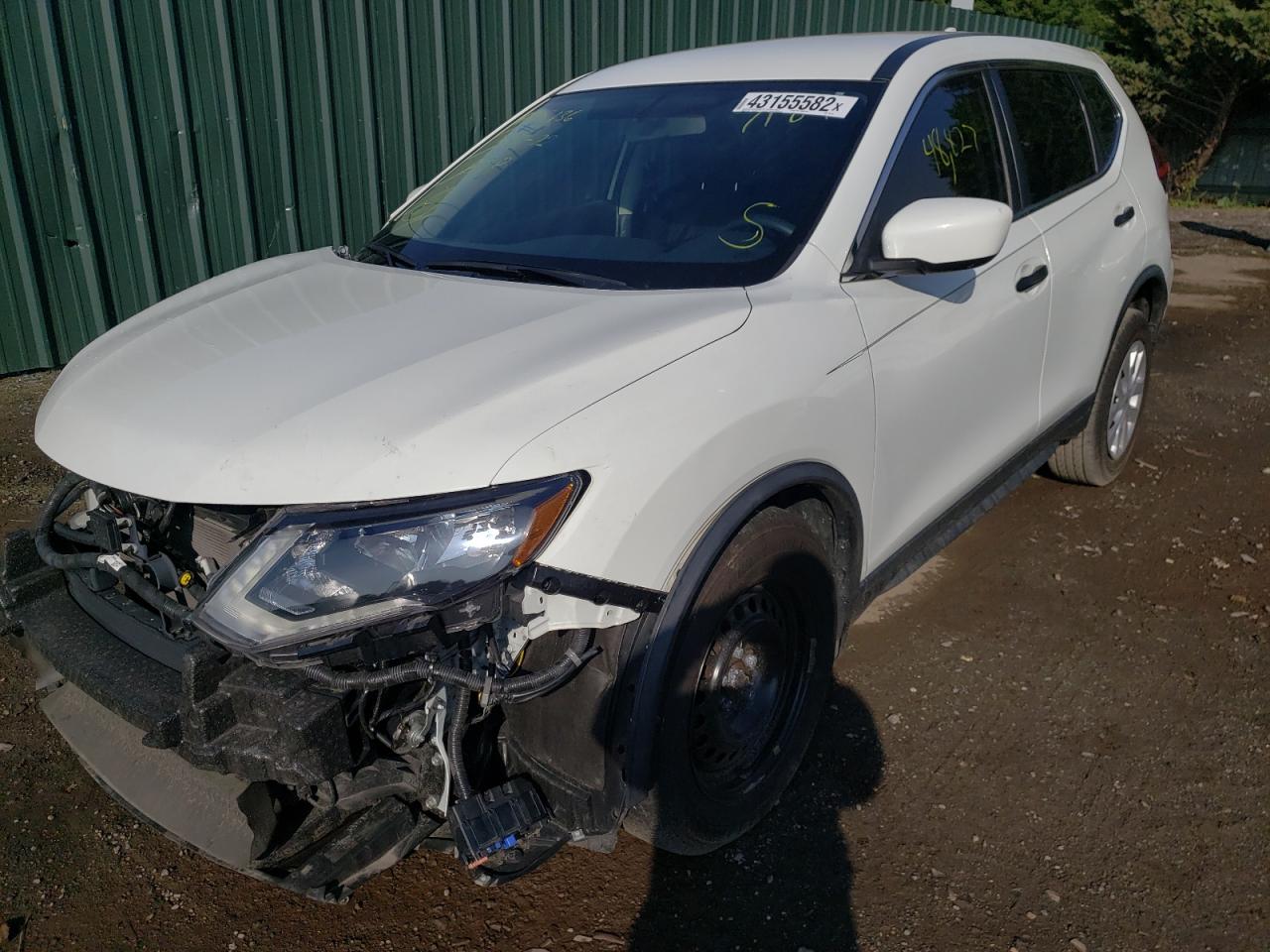 Photo 2 from auction – 2017 NISSAN ROGUE S with VIN KNMAT2MV1HP607184