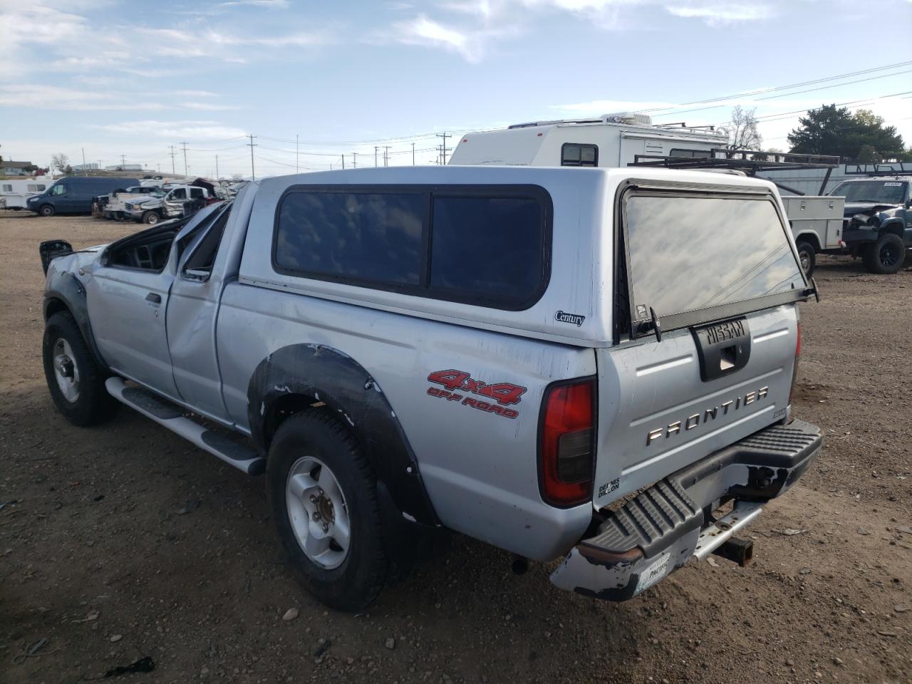Photo 3 from auction – 2001 NISSAN FRONTIER K with VIN 1N6ED26YX1C328428