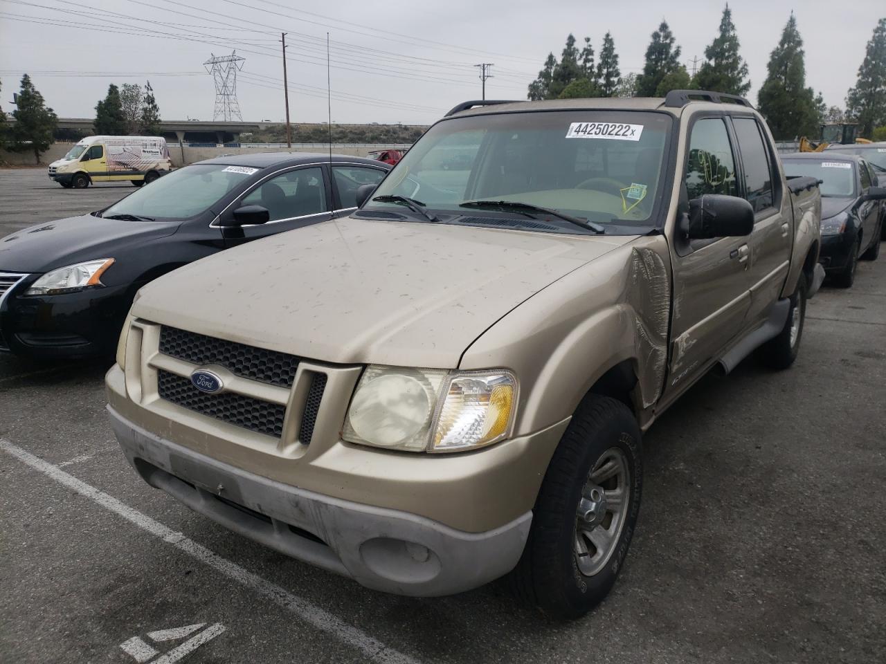 Photo 2 from auction – 2001 FORD EXPLORER S with VIN 1FMZU67E01UA15166