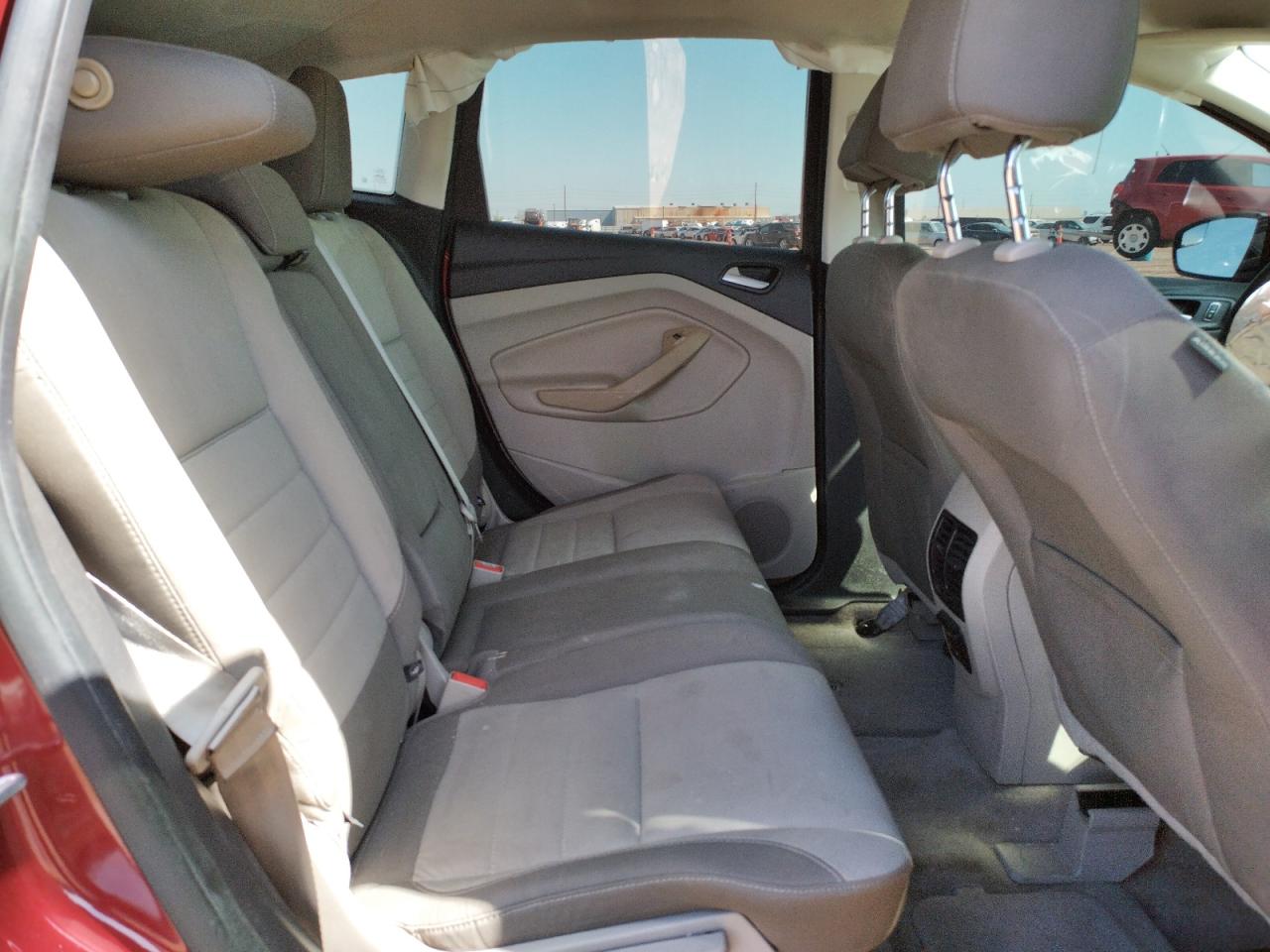 Photo 6 from auction – 2013 FORD C-MAX SE with VIN 1FADP5AU5DL529790