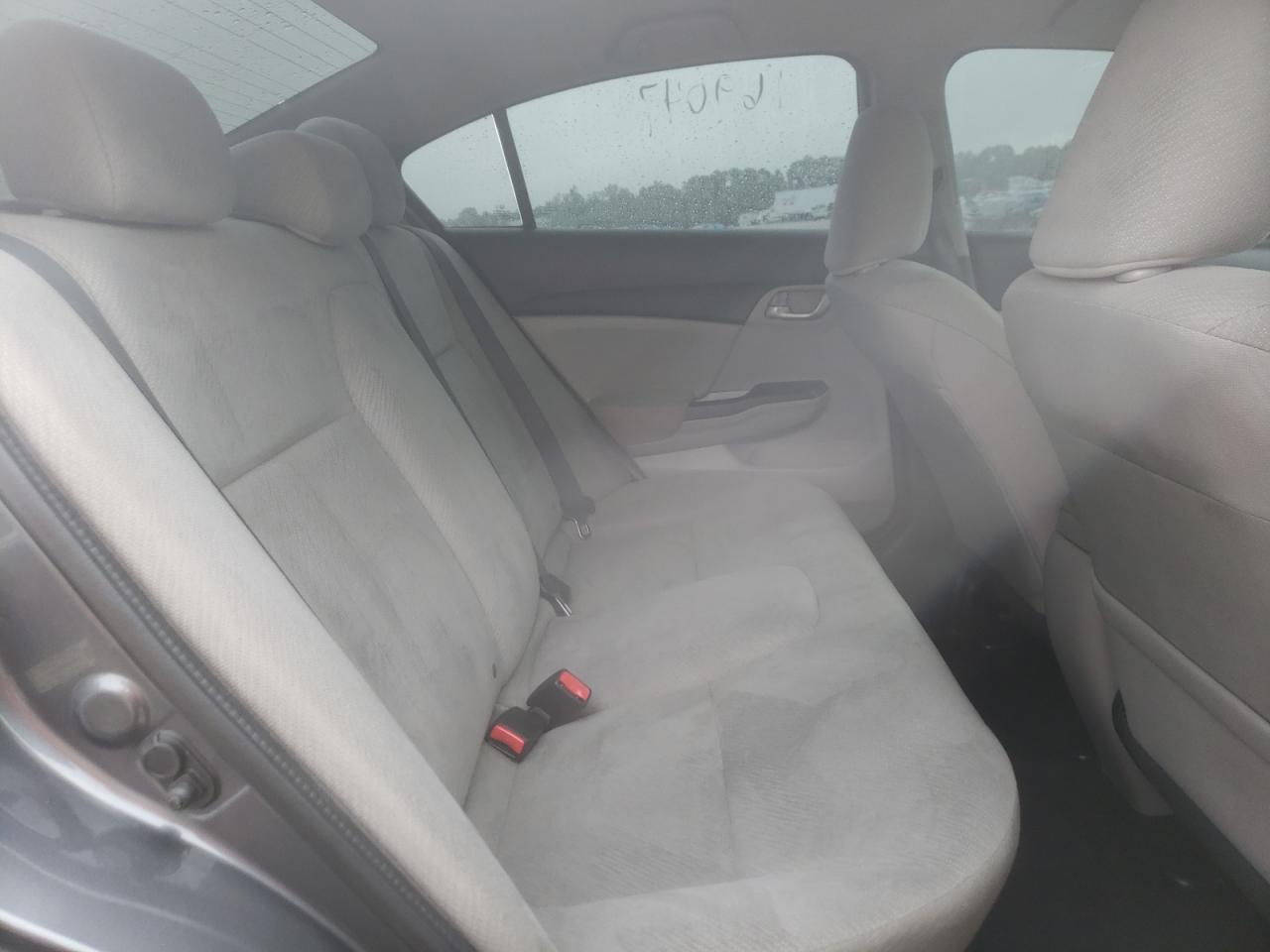 Photo 6 from auction – 2013 HONDA CIVIC LX with VIN 19XFB2F51DE062488