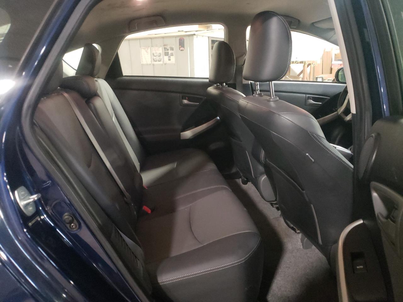 Photo 6 from auction – 2012 TOYOTA PRIUS with VIN JTDKN3DU2C1552803