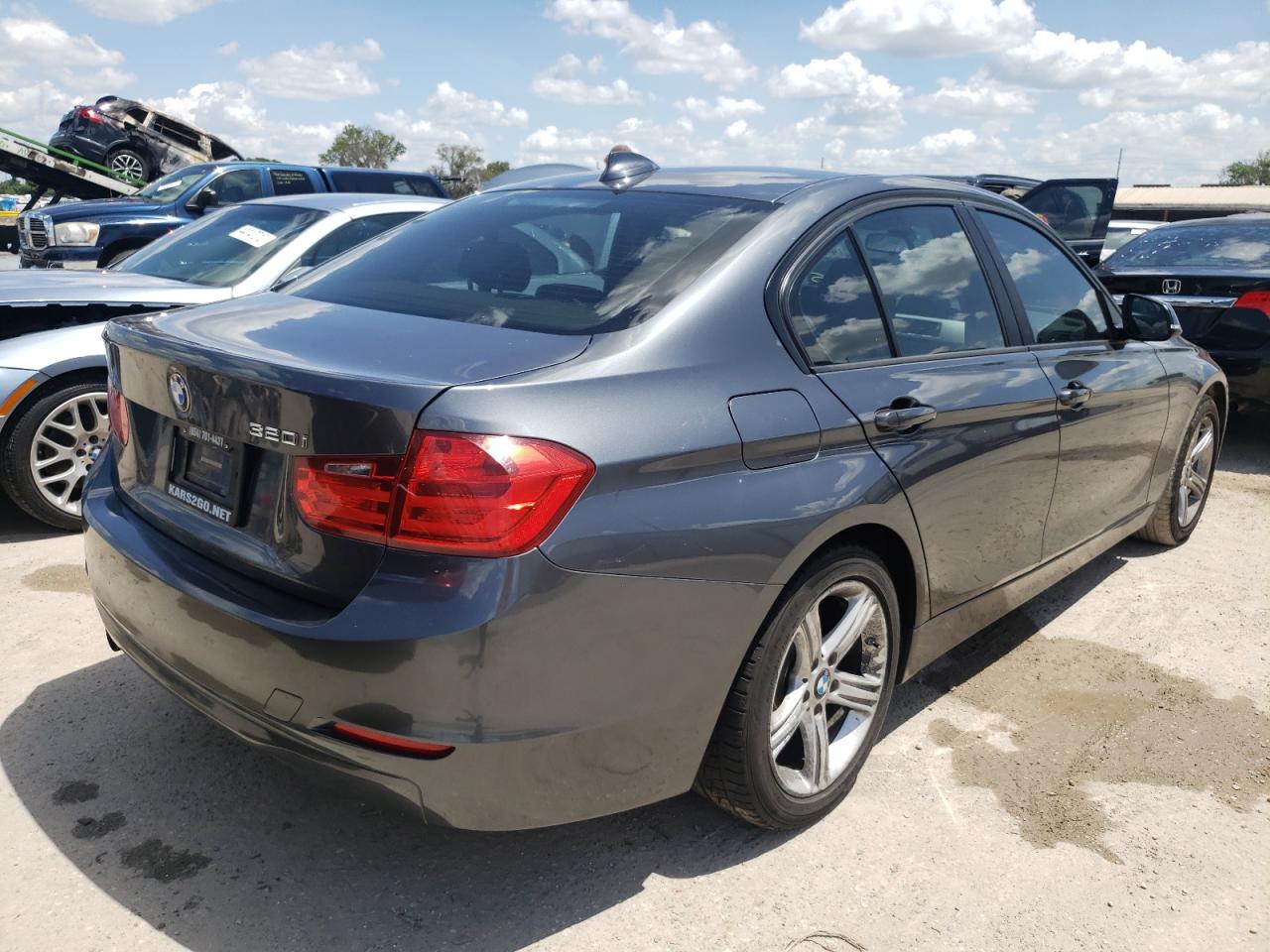 Photo 4 from auction – 2015 BMW 320 I with VIN WBA3B1G54FNT02754