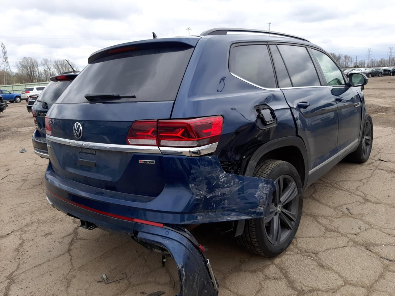 Photo 17 from auction – 2021 VOLKSWAGEN ATLAS SE with VIN 1V2RR2CA8MC590464