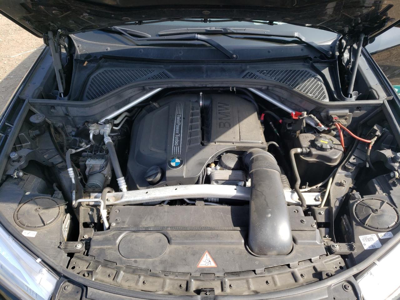 Photo 7 from auction – 2015 BMW X5 XDRIVE3 with VIN 5UXKR0C55F0K61315