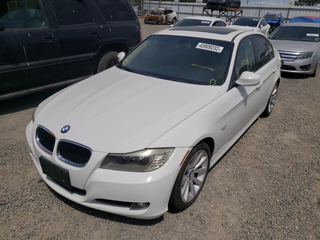 Photo 2 from auction – 2011 BMW 328 I SULE with VIN WBAPH5G53BNM83069