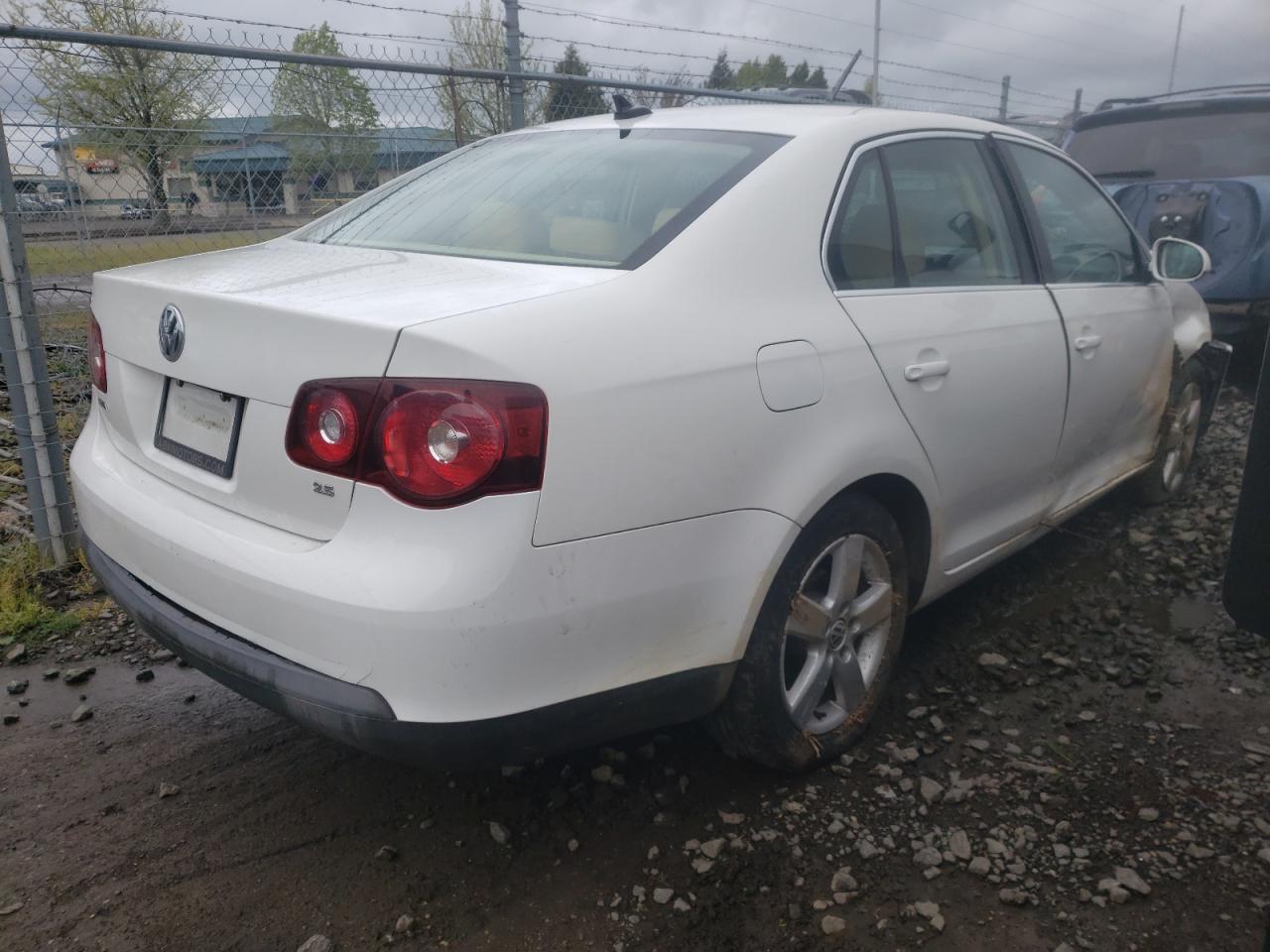Photo 4 from auction – 2009 VOLKSWAGEN JETTA SE with VIN 3VWRZ71K29M123795