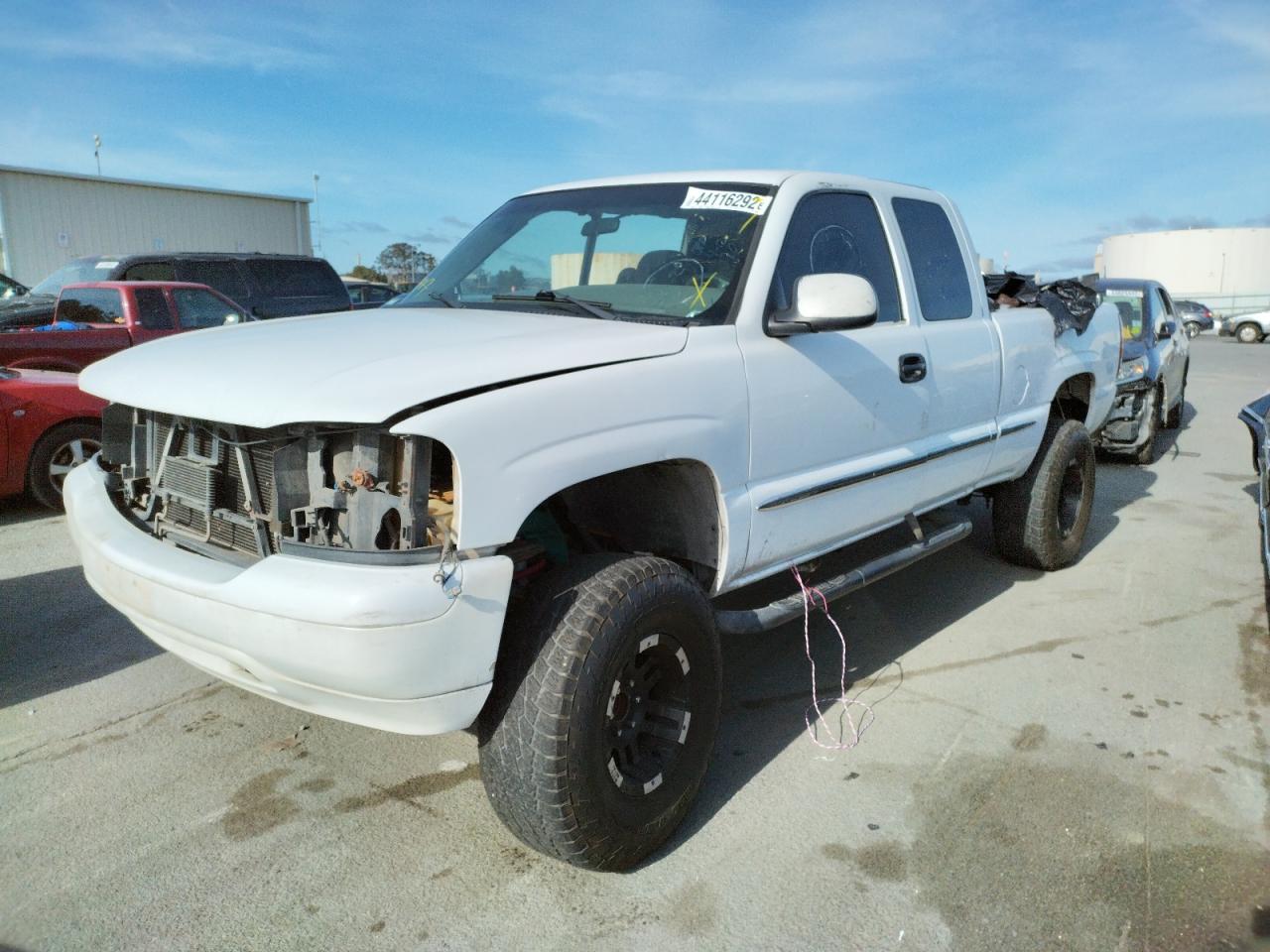 Foto 2 de la subasta – 2000 GMC NEW SIERRA con VIN 1GTEC19T4YZ295403