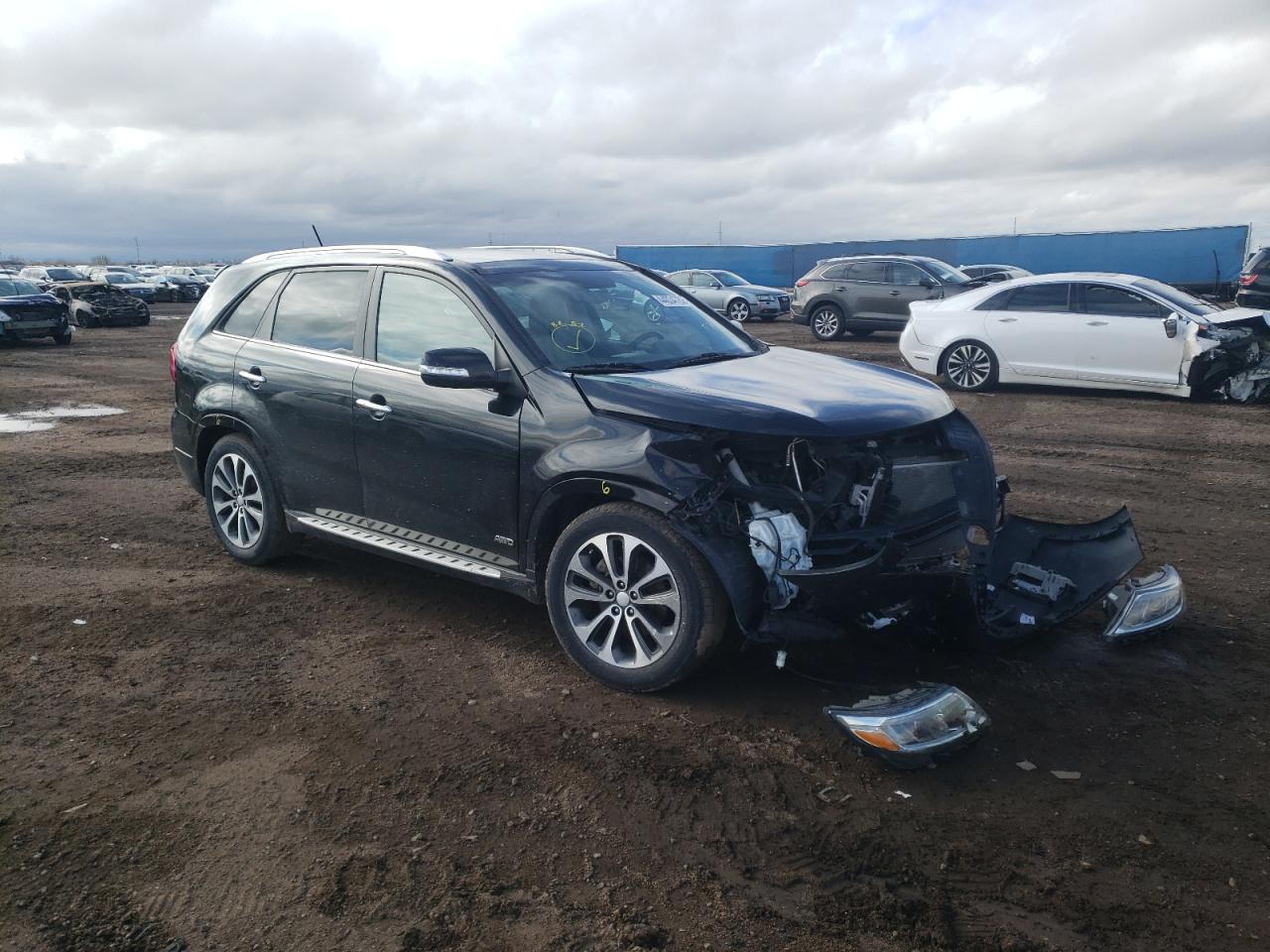 Photo 11 from auction – 2014 KIA SORENTO SX with VIN 5XYKWDA70EG494730