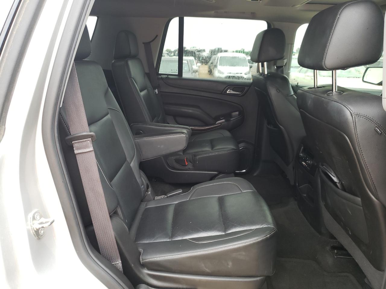 Photo 6 from auction – 2016 GMC YUKON SLT with VIN 1GKS1BKC9GR363271