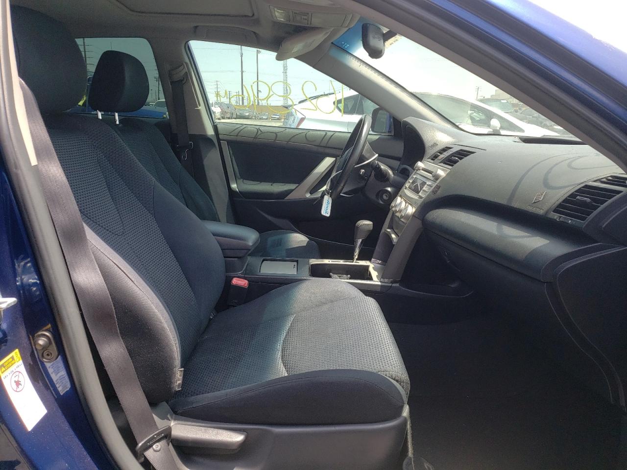Photo 5 from auction – 2010 TOYOTA CAMRY BASE with VIN 4T1BF3EK9AU547681
