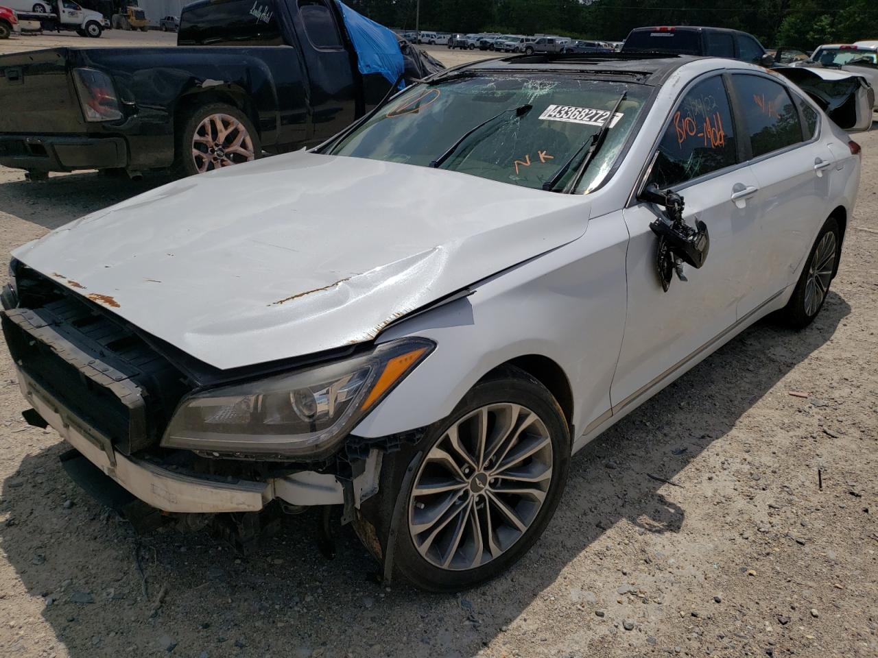 Photo 2 from auction – 2015 HYUNDAI GENESIS 3. with VIN KMHGN4JE6FU075249
