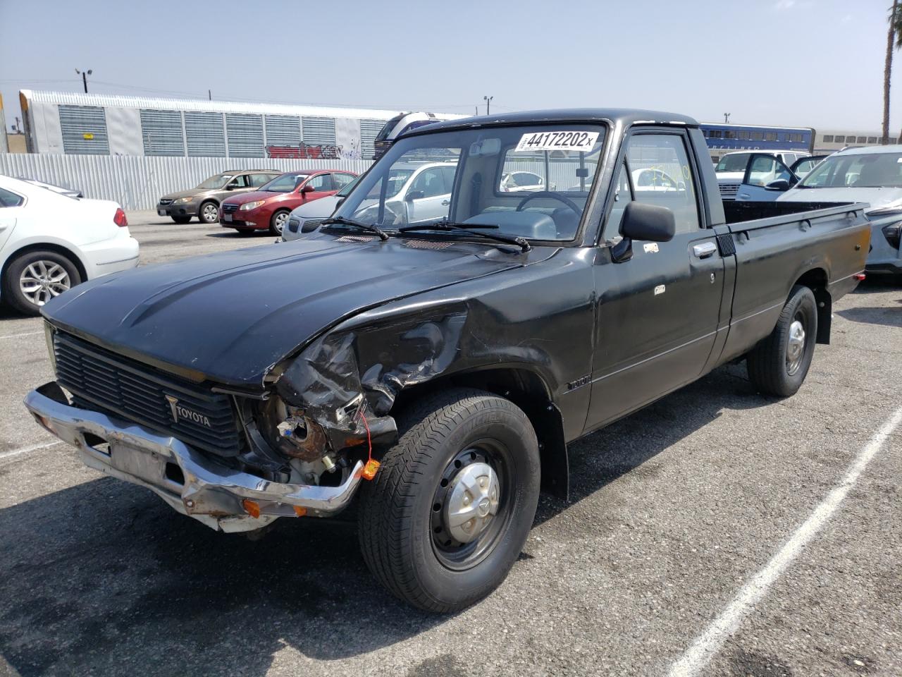 Photo 2 from auction – 1981 TOYOTA PICKUP / C with VIN JT4RN44D5B0023502