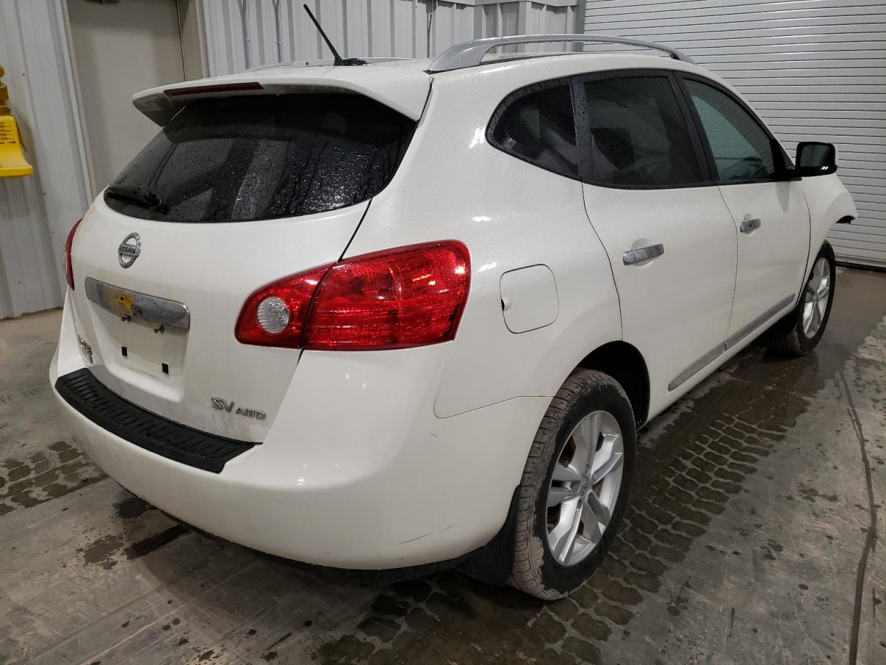 Photo 4 from auction – 2012 NISSAN ROGUE S with VIN JN8AS5MV0CW414712