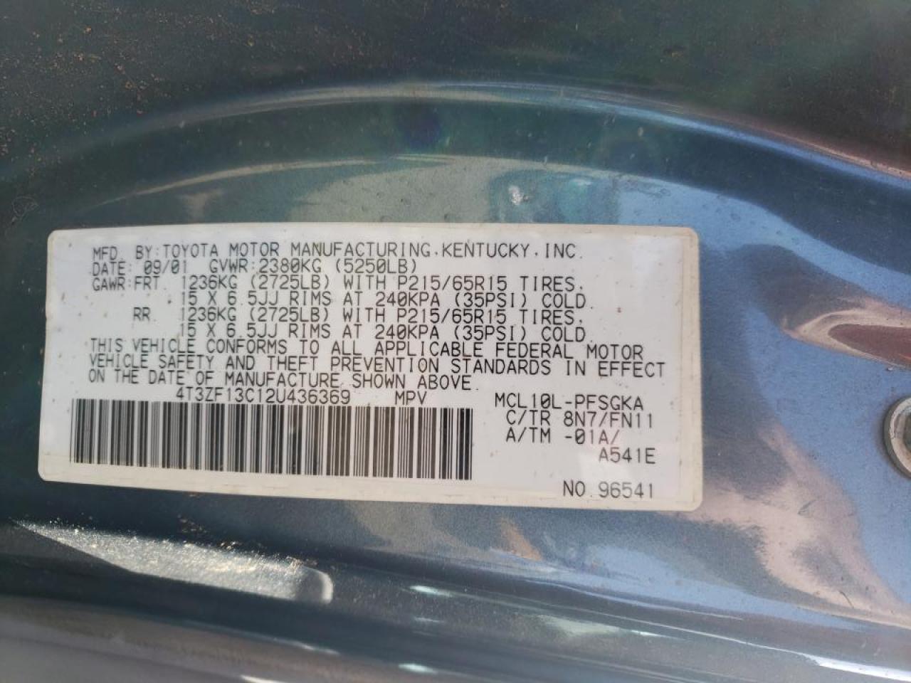 Photo 10 from auction – 2002 TOYOTA SIENNA LE with VIN 4T3ZF13C12U436369
