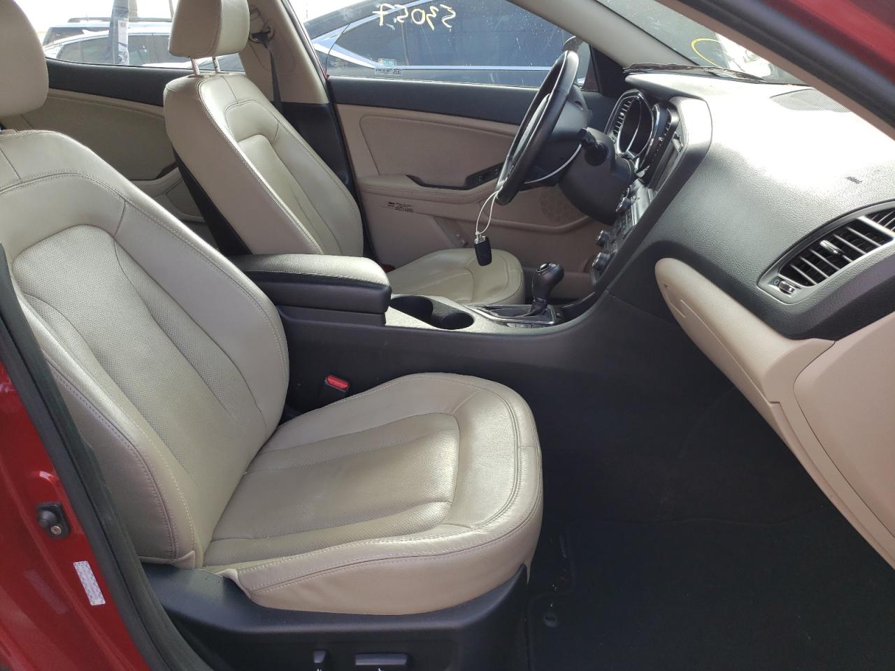 Photo 5 from auction – 2011 KIA OPTIMA EX with VIN KNAGN4A71B5086926