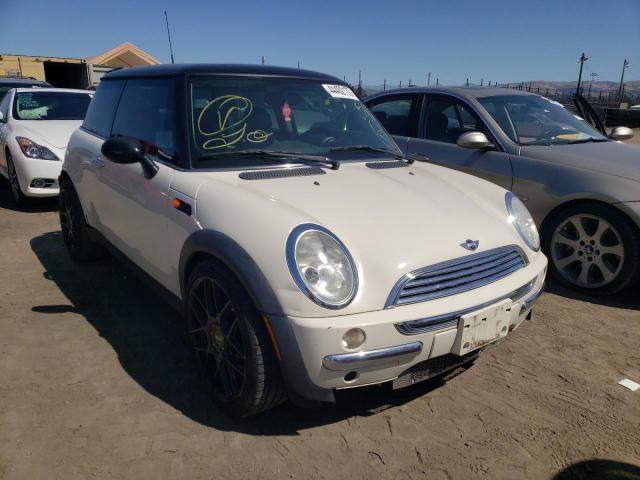MINI COOPER 2004 with VIN WMWRC33444TJ62679 - Photo from auction