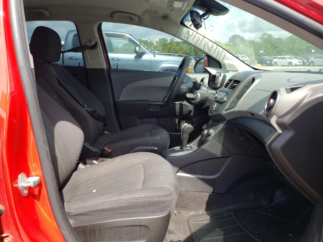 Photo 5 from auction – 2012 CHEVROLET SONIC LT with VIN 1G1JC5SH4C4180312