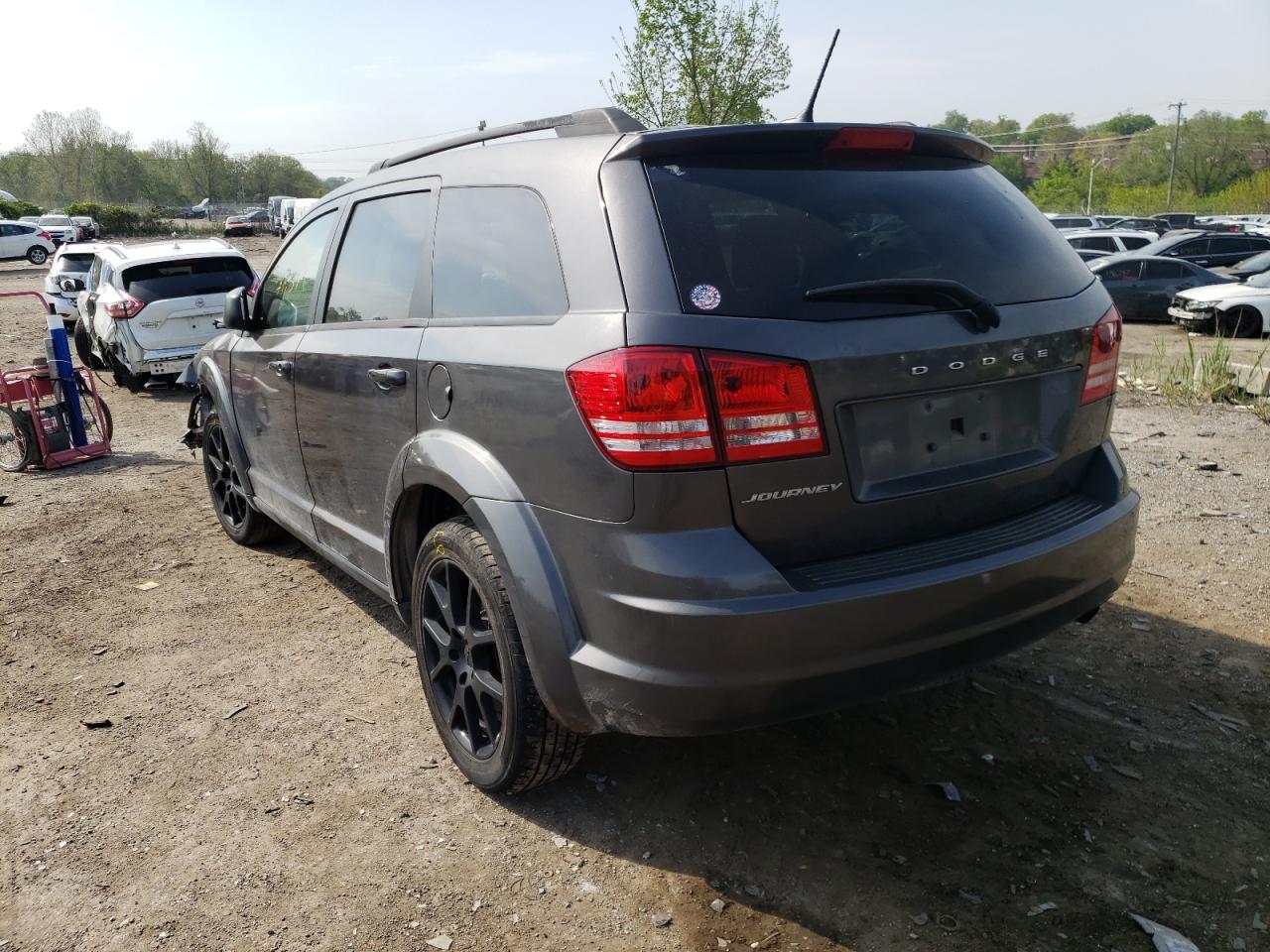 Photo 3 from auction – 2017 DODGE JOURNEY SE with VIN 3C4PDCABXHT638405