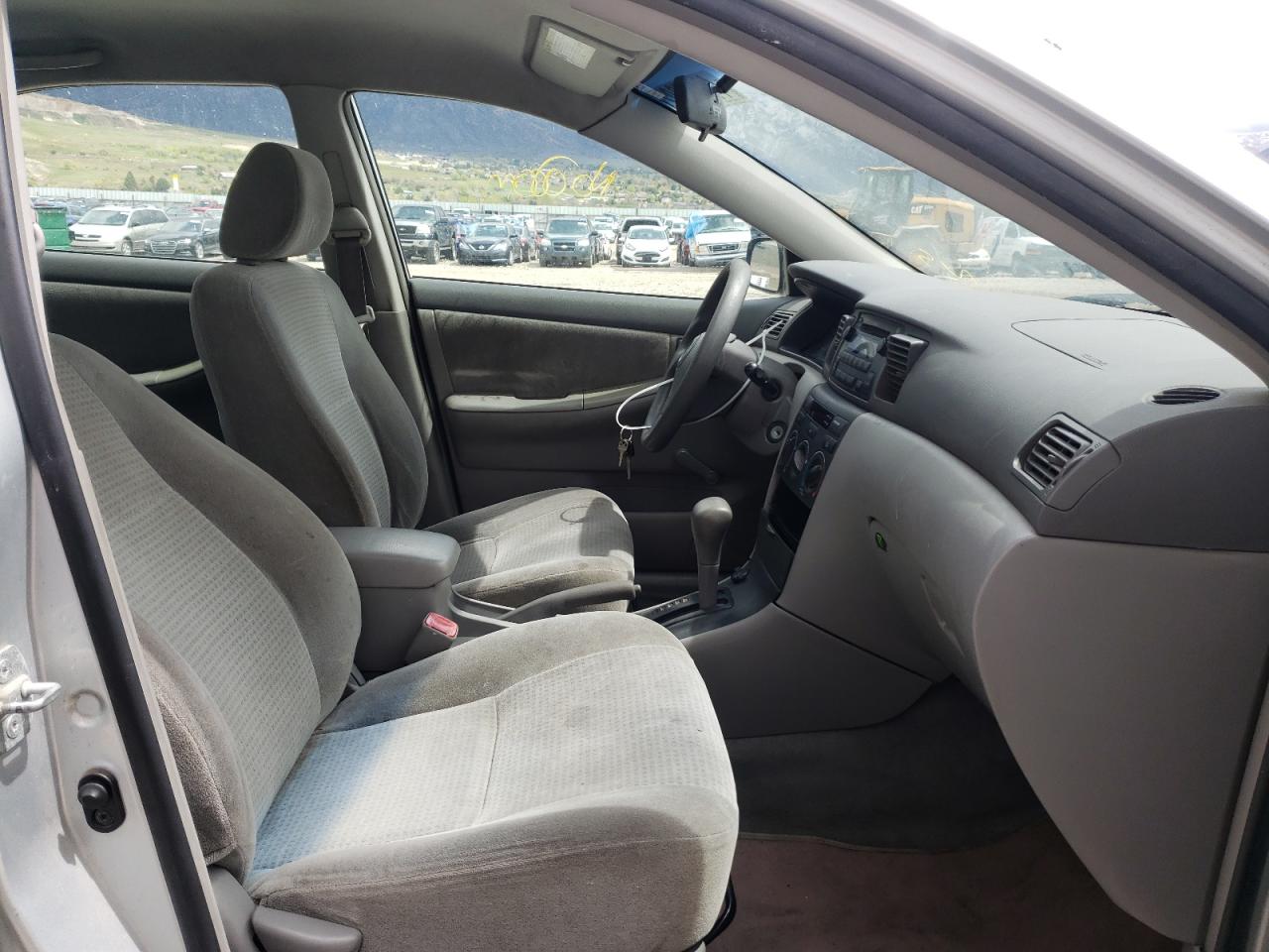 Photo 5 from auction – 2007 TOYOTA COROLLA CE with VIN JTDBR32E070135790
