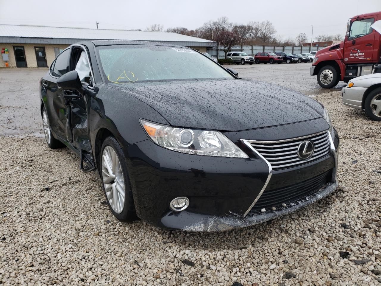 Photo 13 from auction – 2014 LEXUS ES 350 with VIN JTHBK1GG8E2146958