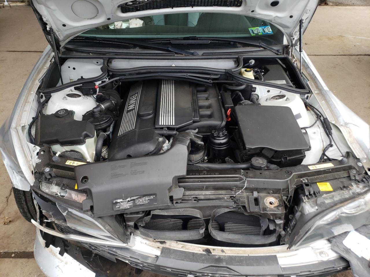 Photo 7 from auction – 2005 BMW 325 CI with VIN WBABW33475PG99049
