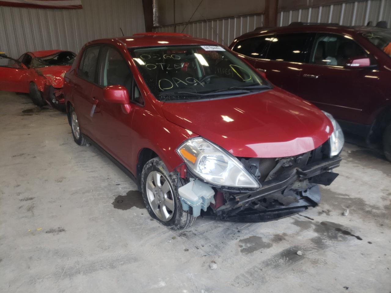 NISSAN VERSA S 2011 с VIN 3N1BC1AP0BL433053 - Фото с аукциона
