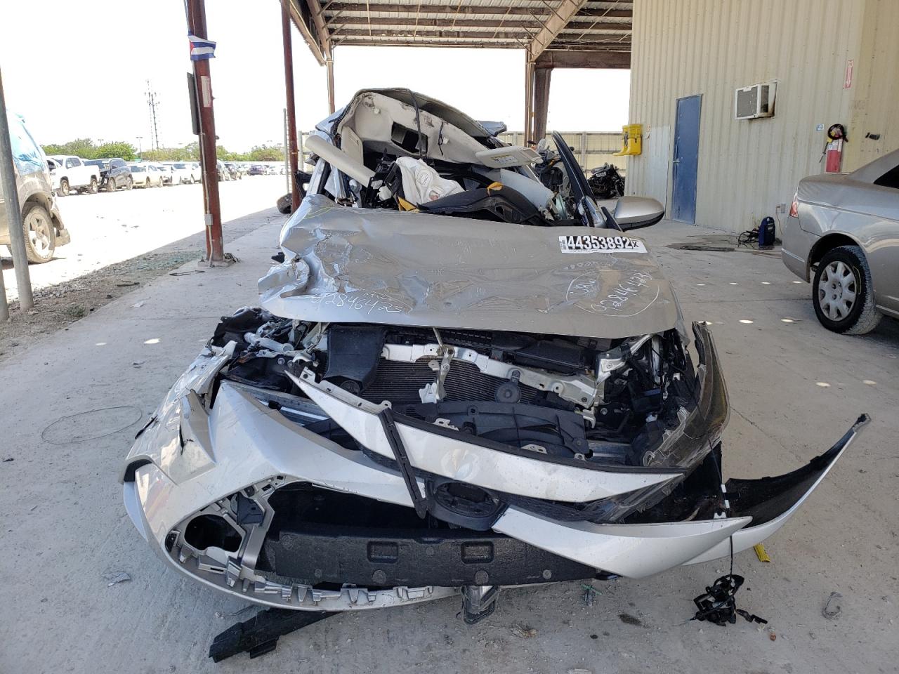 Photo 9 from auction – 2020 TOYOTA COROLLA LE with VIN 5YFEPRAE7LP023284