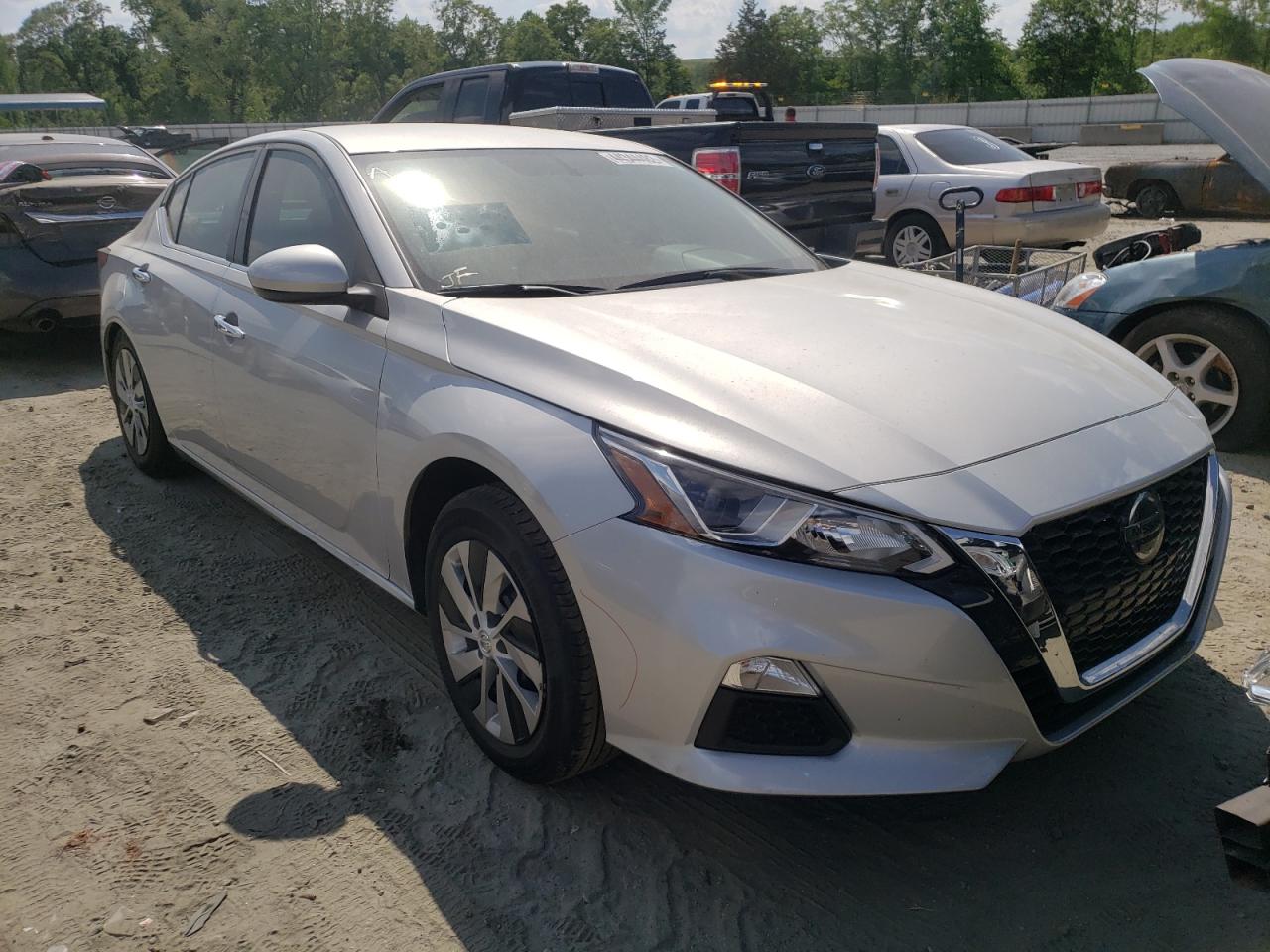 NISSAN ALTIMA S 2020 with VIN 1N4BL4BV4LC272866 - Photo from auction